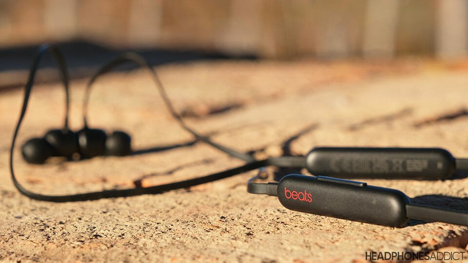 How To Pair Wireless Earbuds