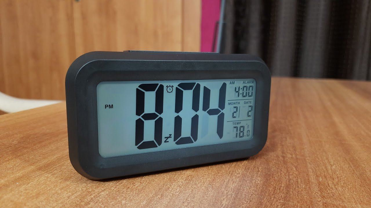 How To Set Up A Digital Alarm Clock