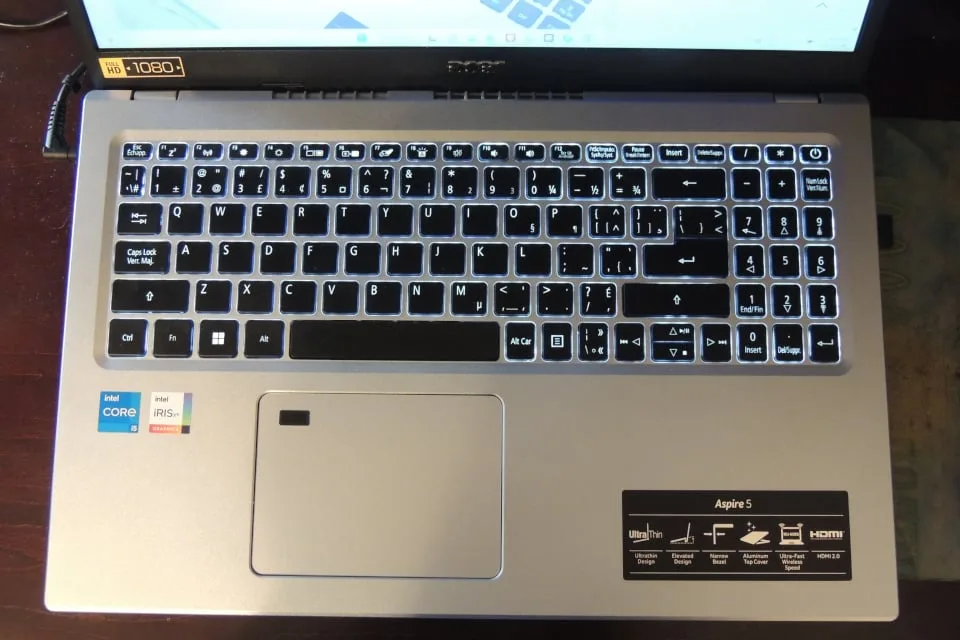 Acer Aspire 5 keyboard and power button diagram