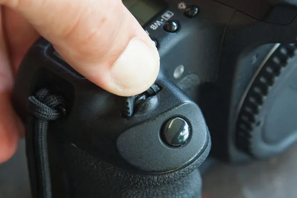 adjusting aperture and shutter speed
