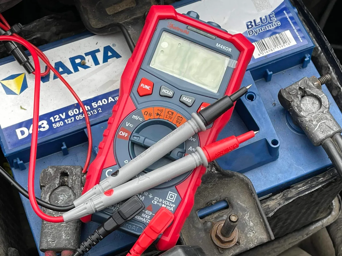 battery voltage test