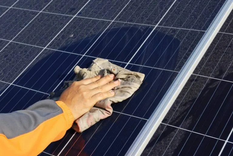 Betta solar panel cleaning