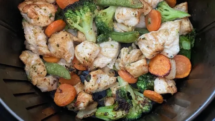 Can Air Fryers Cook Multiple Foods At Once