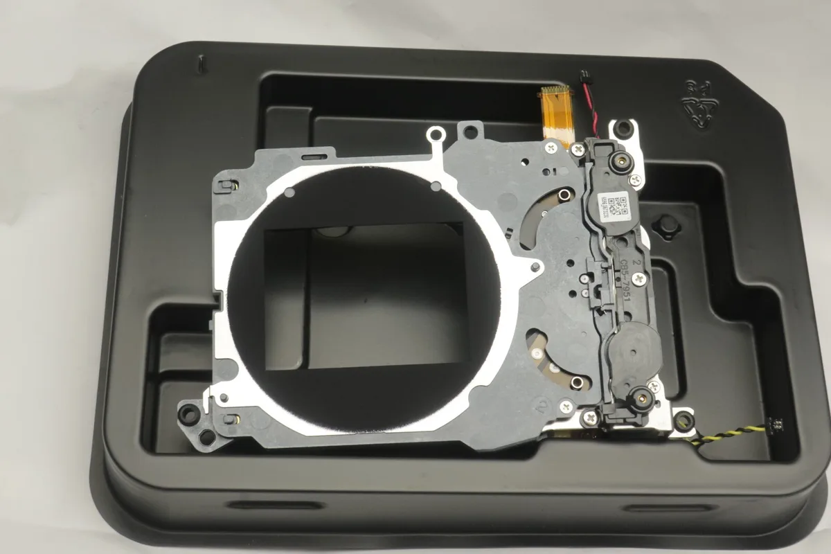 Canon EOS R5 shutter assembly