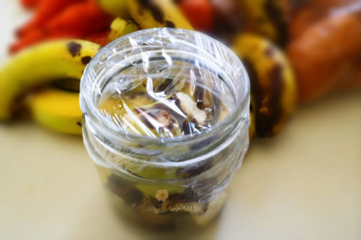 Clear plastic wrap