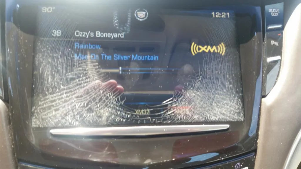 CUE screen delamination
