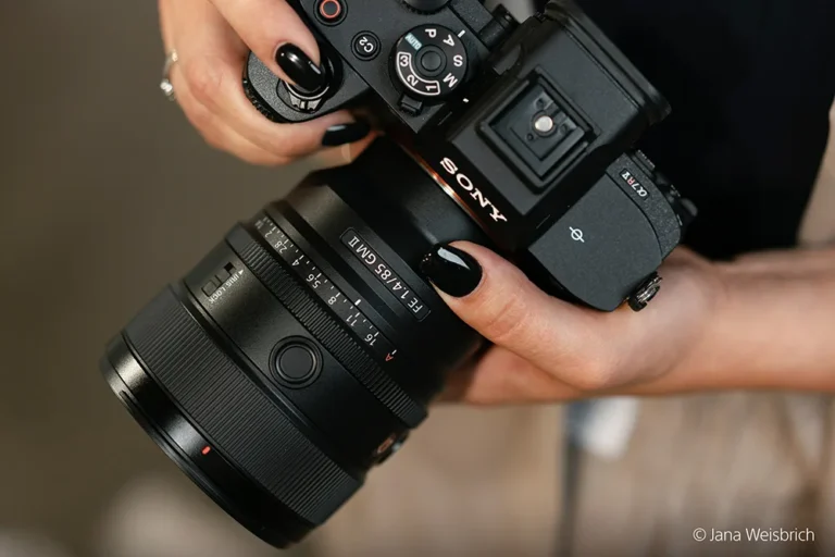 DSLR camera portrait photography