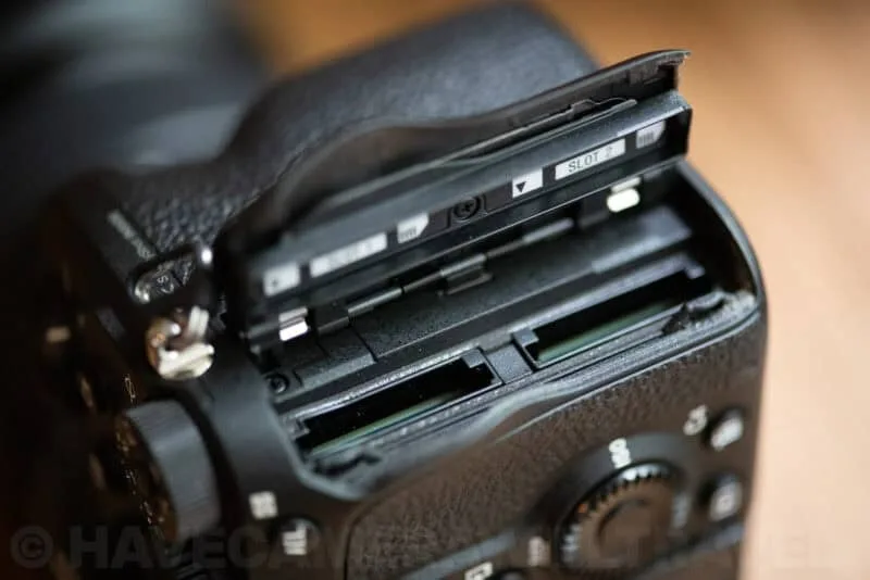Dual card slots (Slot 1: CFexpress Type A, Slot 2: SD)