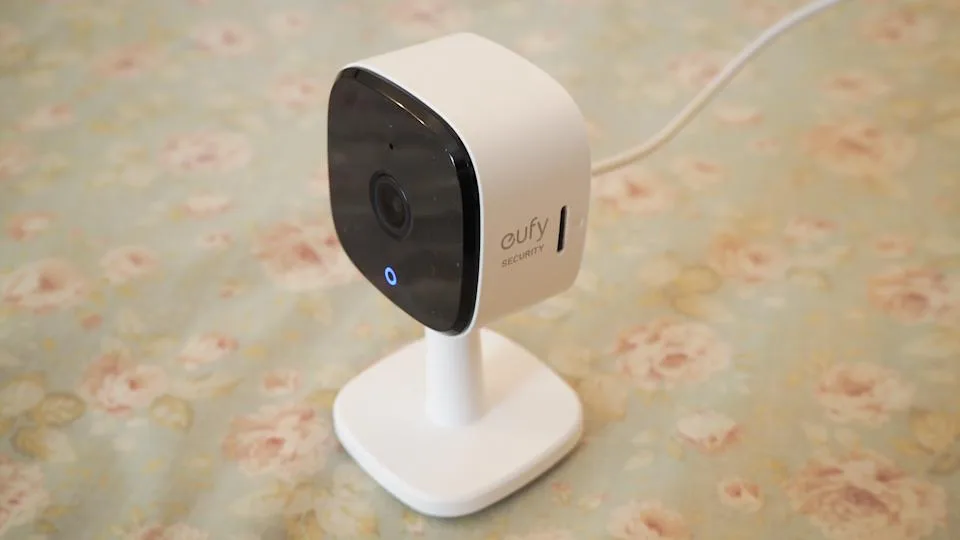 Eufy Indoor Cam LED indicator