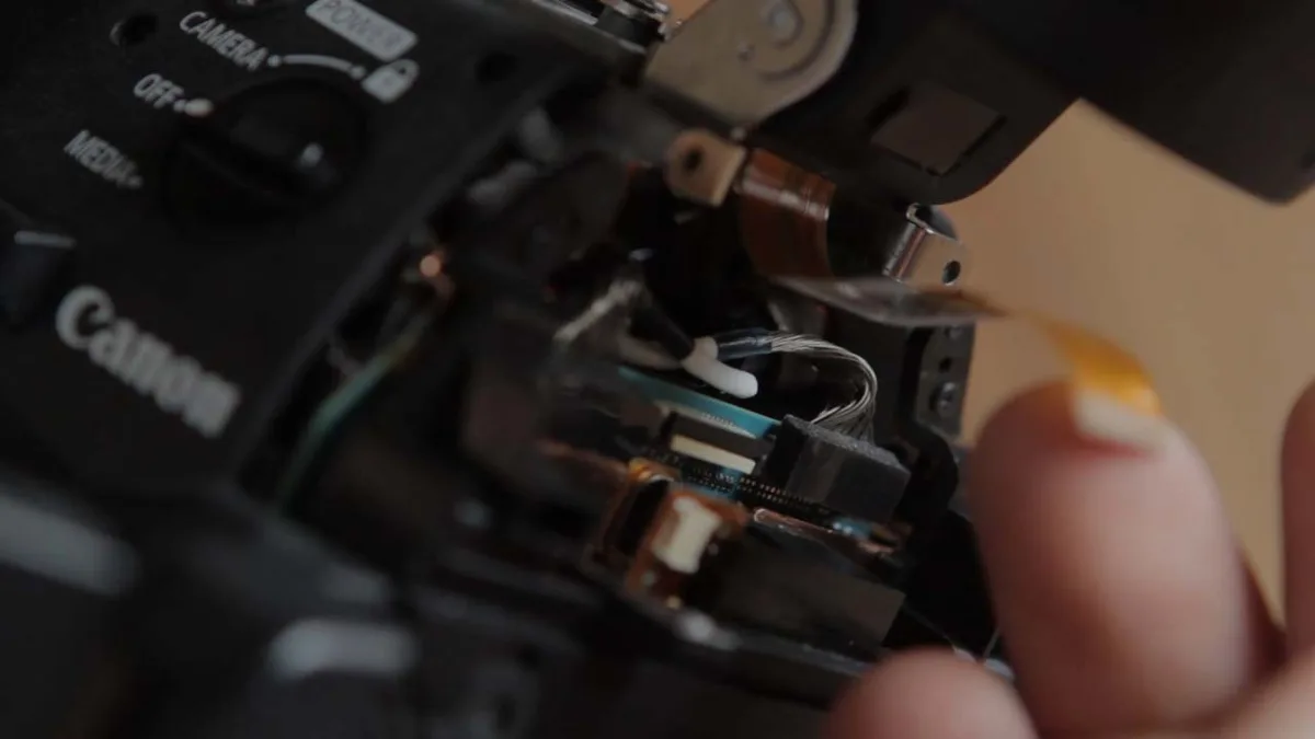 EVF ribbon cable repair