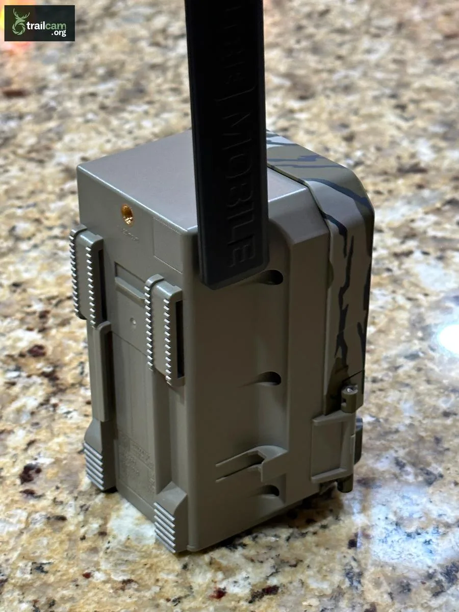 External antenna port