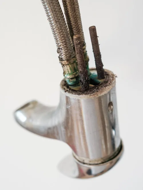 Faucet seat