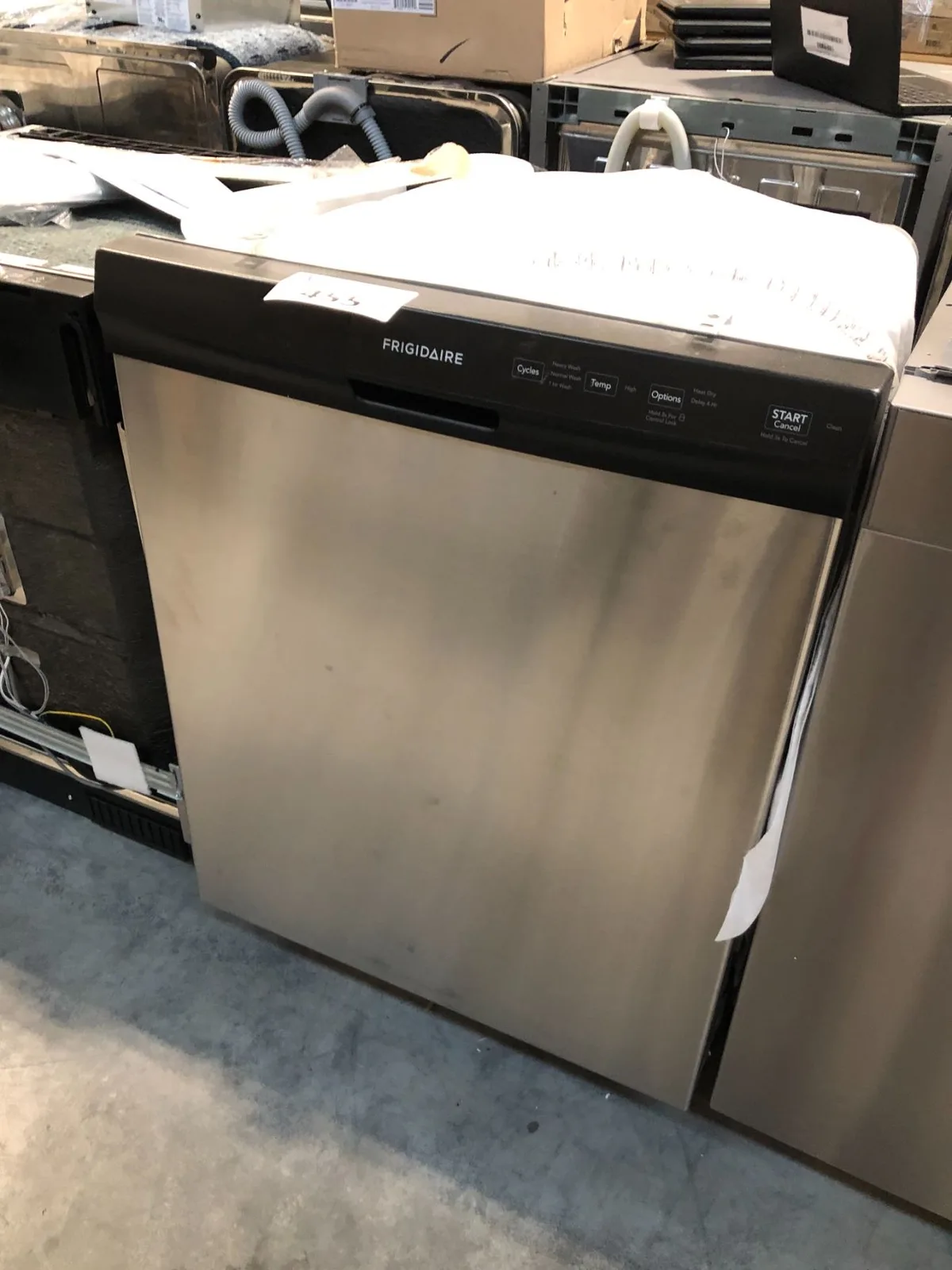 Frigidaire FFCD2413US4A dishwasher