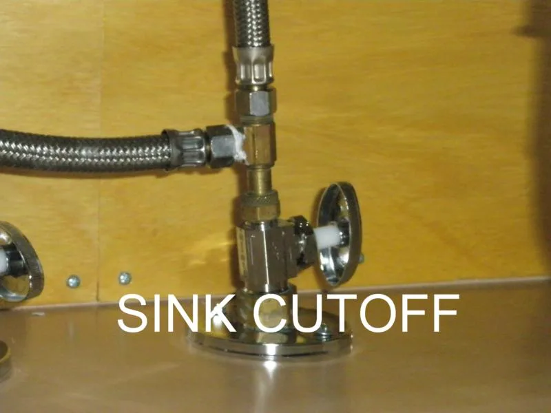 Hot water supply shut-off valve (angle stop)
