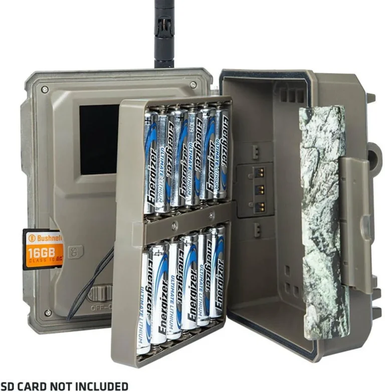 how to change trail camera batteries