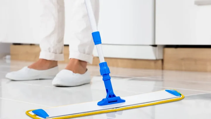How To Clean Tile Floors Without Leaving Residue 4 Steps
