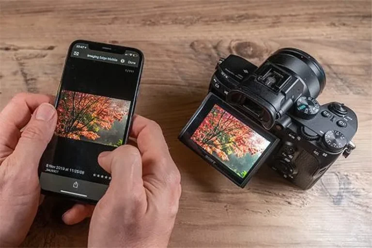 how to connect mirrorless camera to smartphone