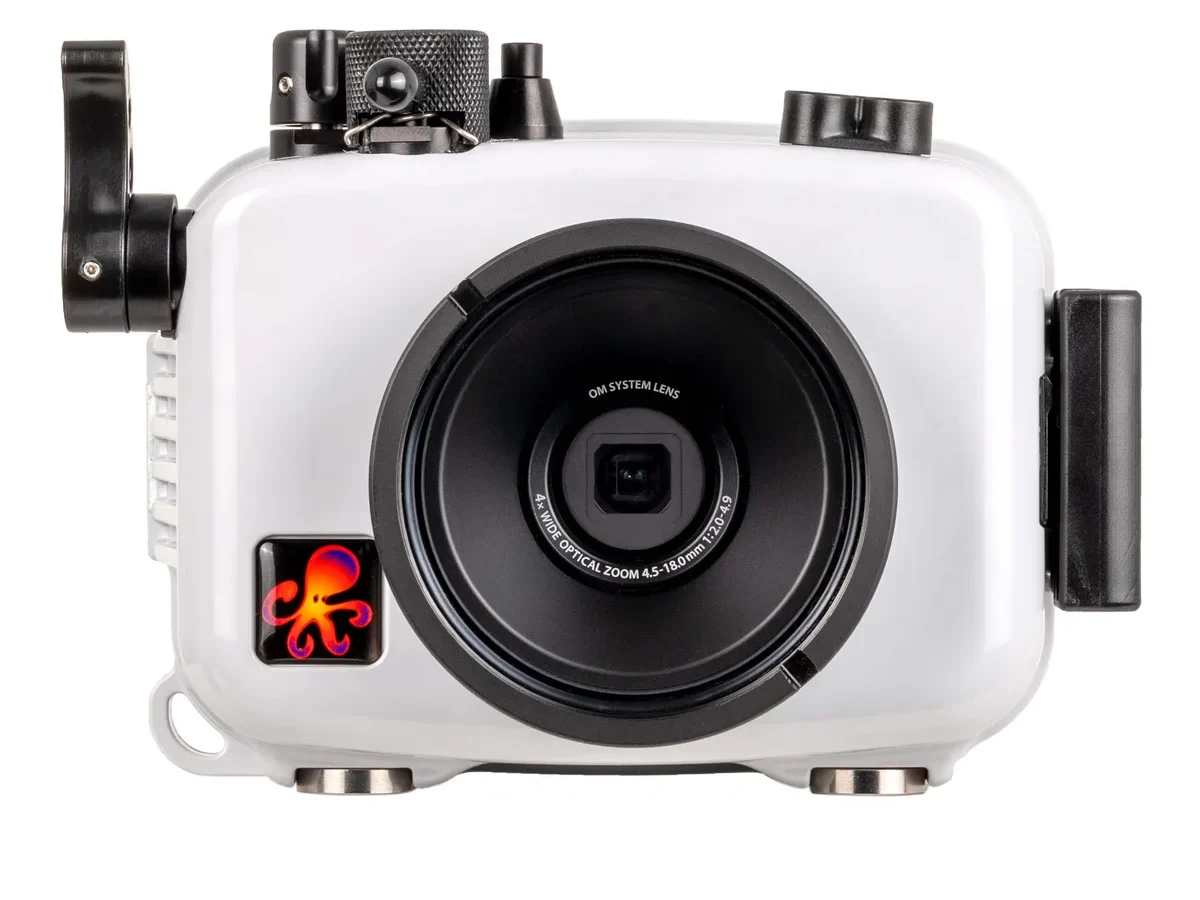 how to protect an underwater camera