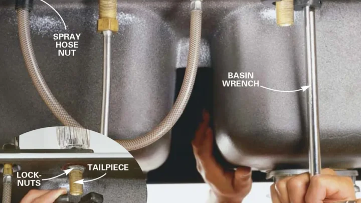 How To Remove A Single Handle Kitchen Faucet With Sprayer