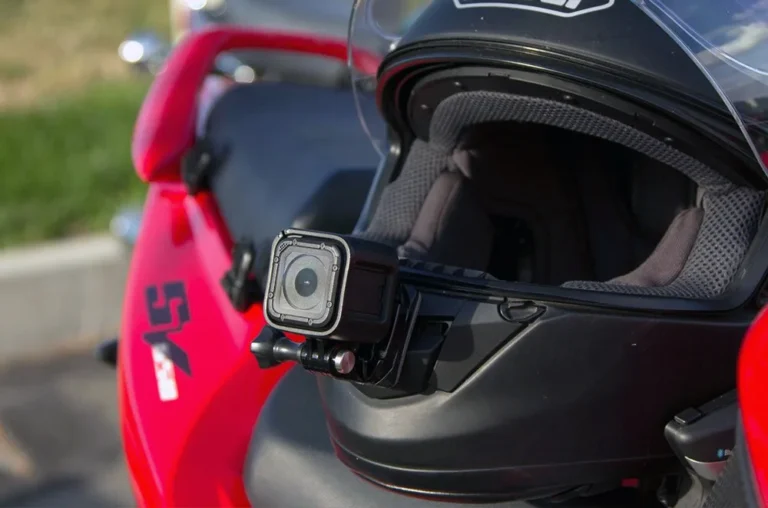 how to use an action camera