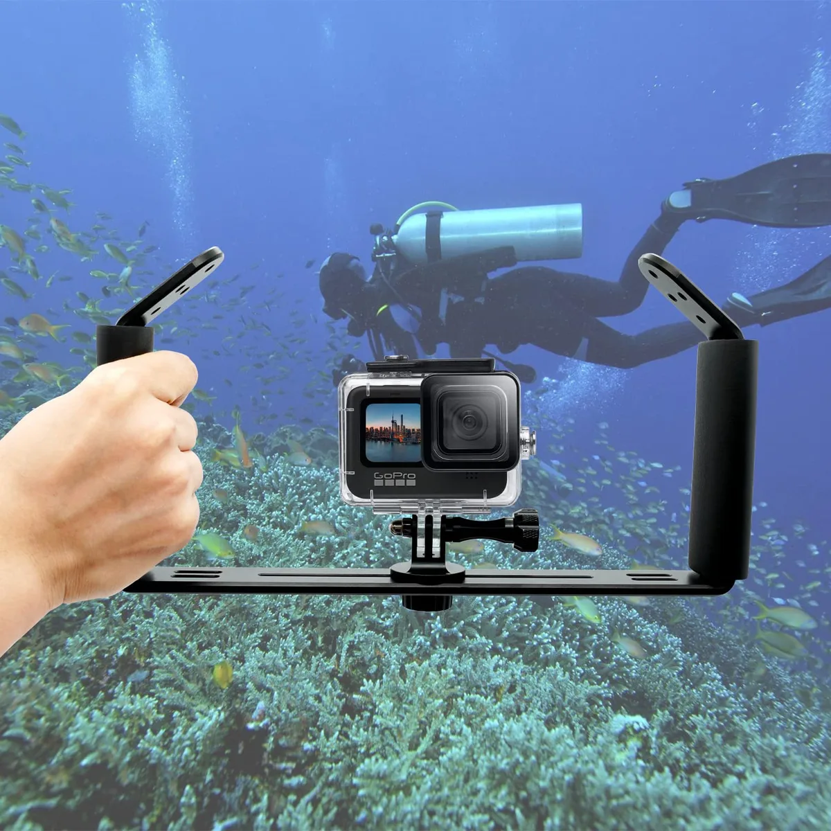 how to use an underwater camera for diving
