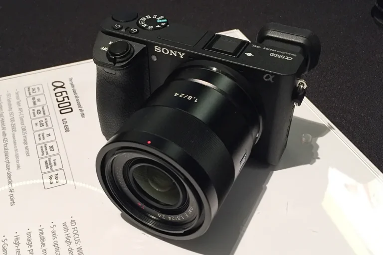 how to use mirrorless camera touchscreen