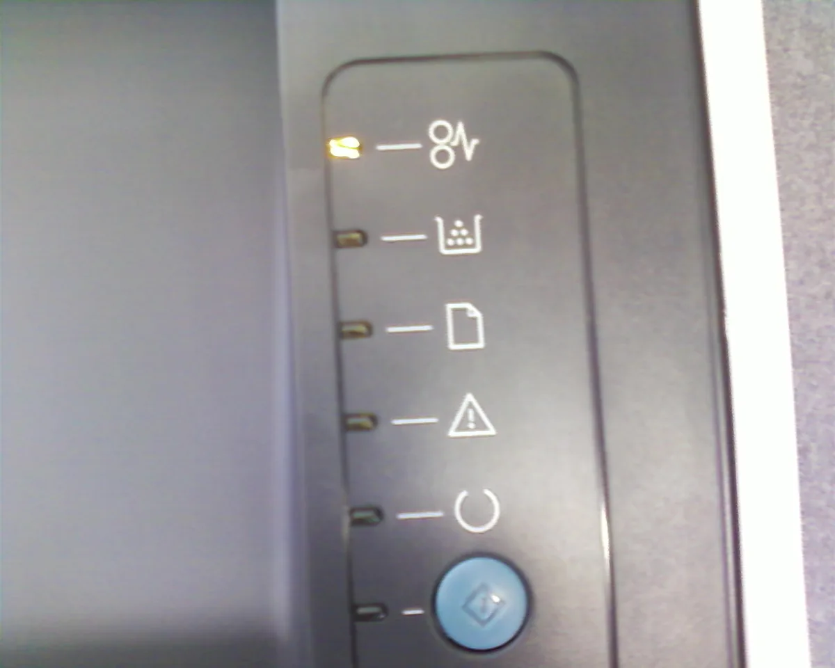 HP P2015 paper jam light pattern