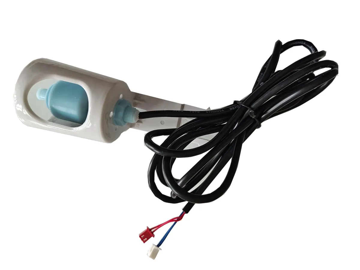 Ice maker float switch