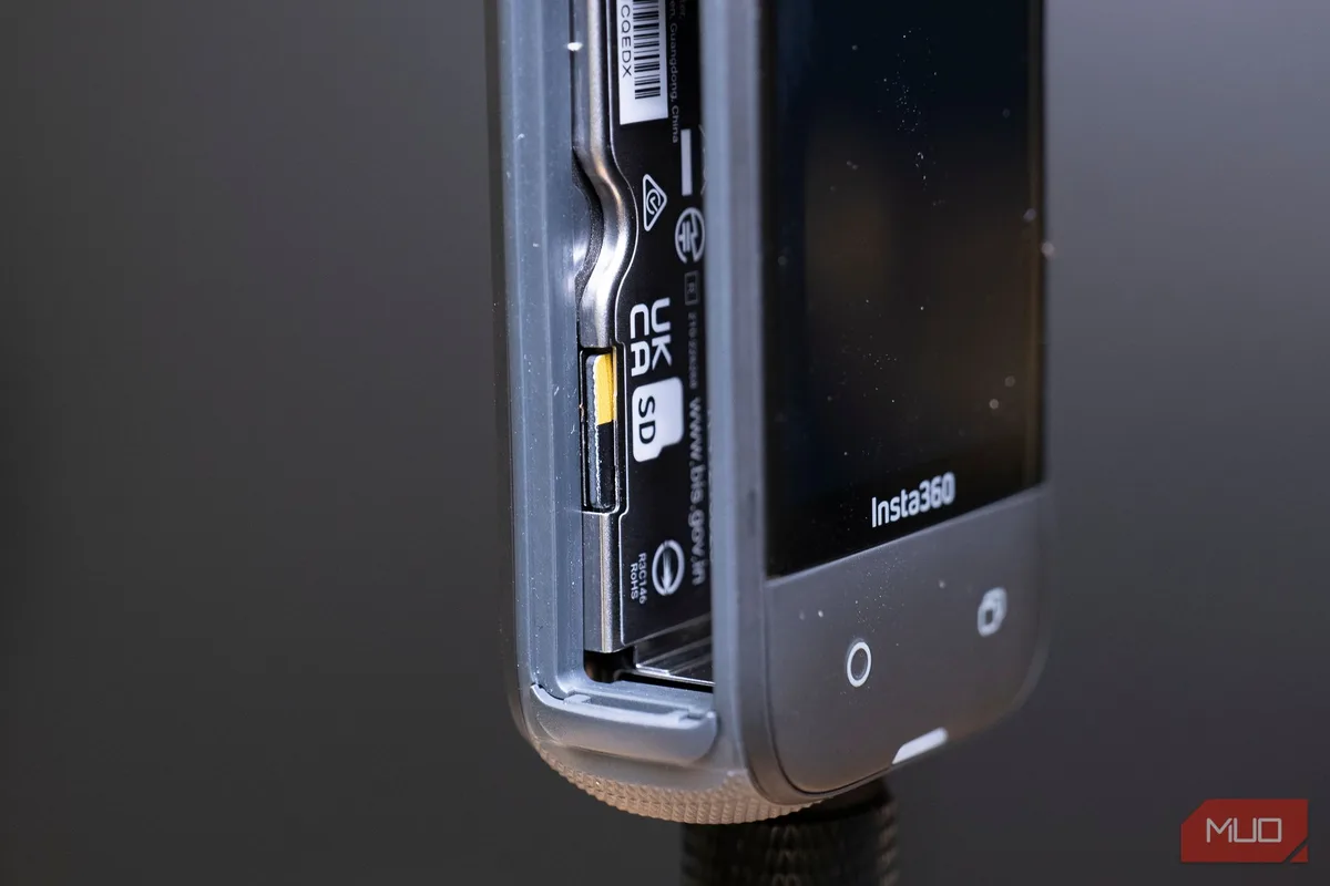 Insta360 X4 SD card error