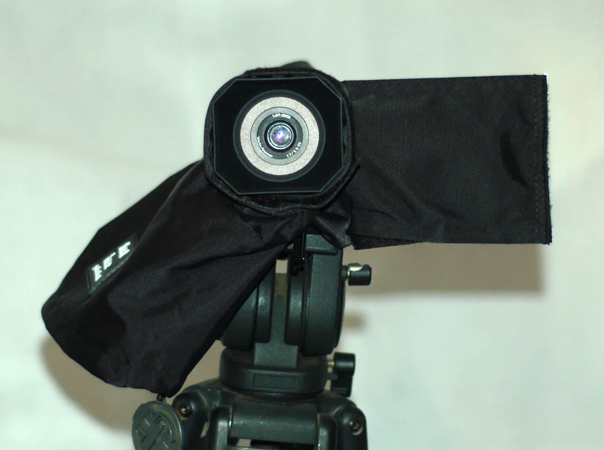 Lens cover stuck