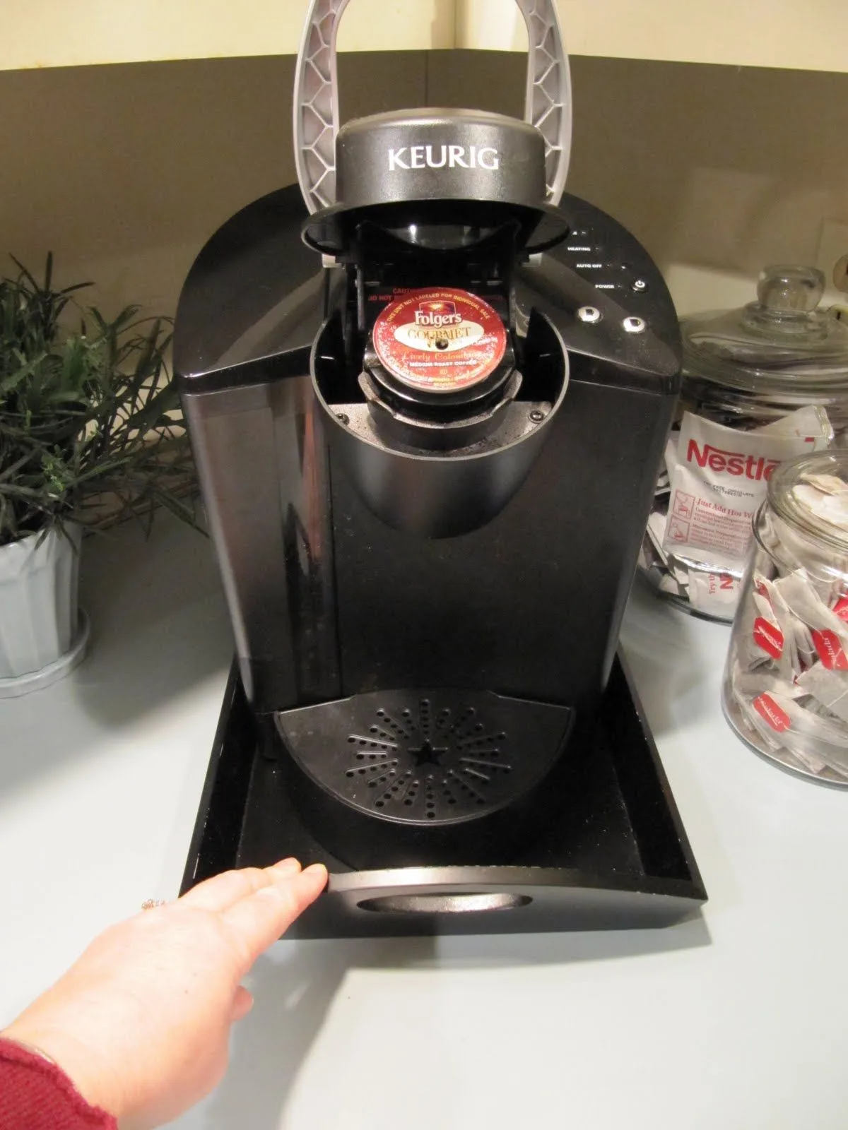 lift Keurig float manually