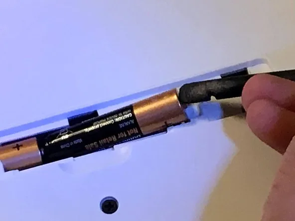 Logitech K850 battery compartment