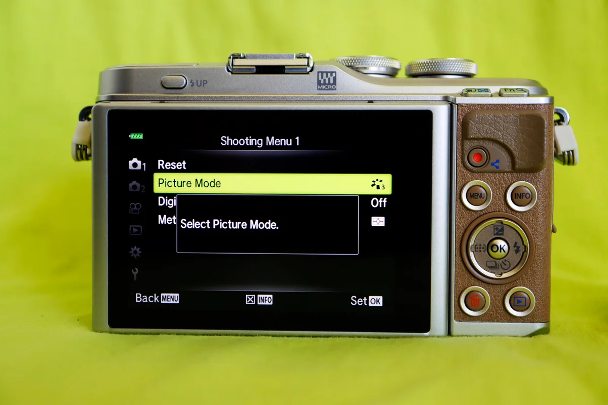 mirrorless camera Bluetooth not working troubleshooting