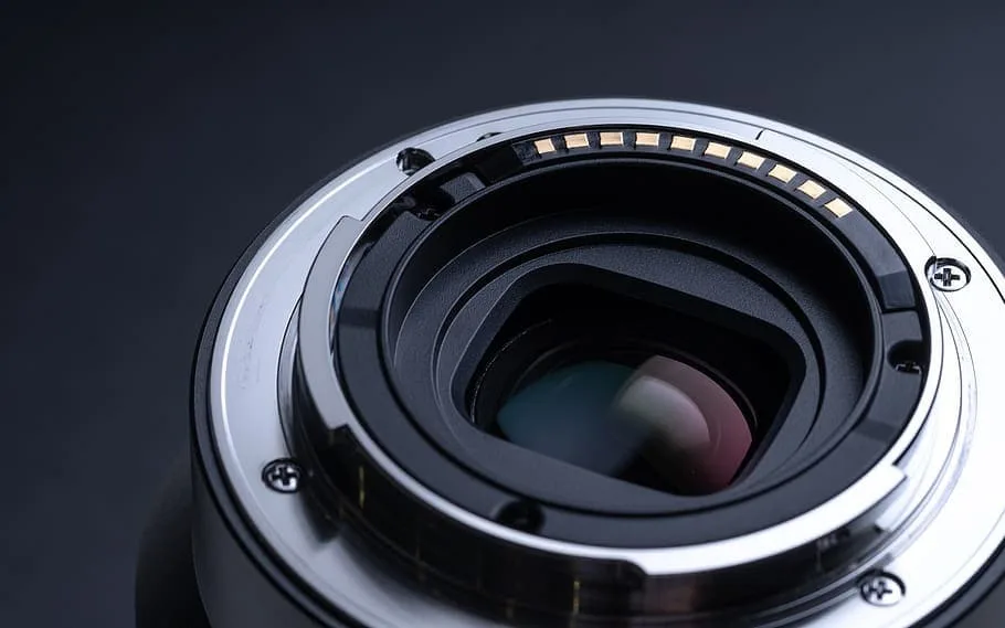 mirrorless camera lens communication error troubleshooting
