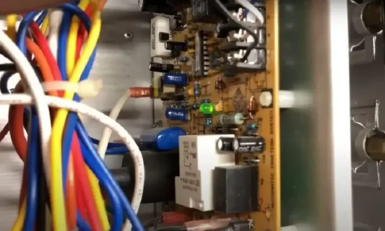 Mr. Heater Big Maxx control board LED flashes