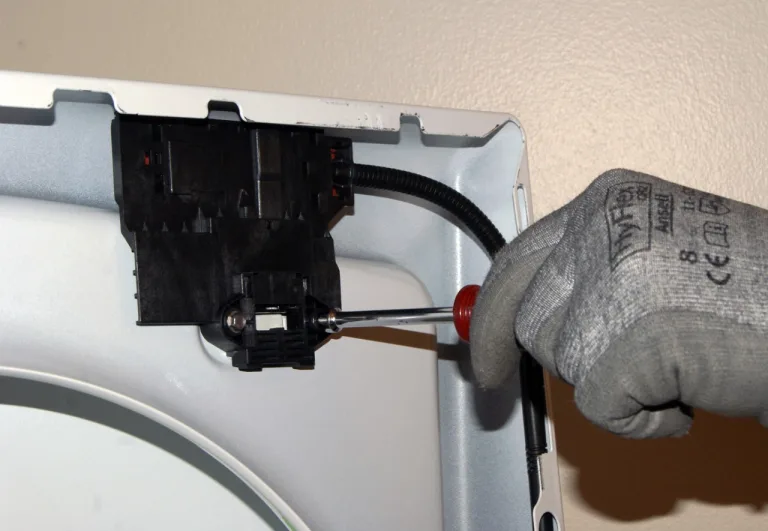 multimeter continuity test lid lock