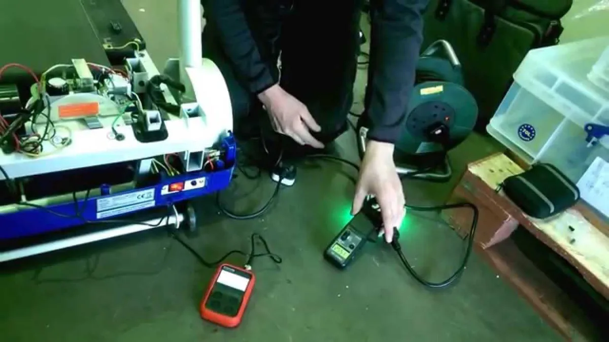 multimeter testing incline motor