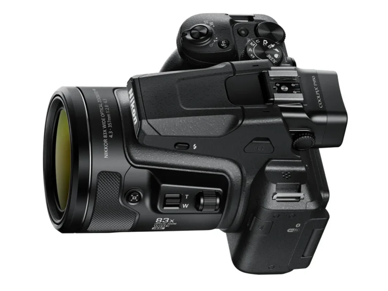 Nikon Coolpix P950 not turning on