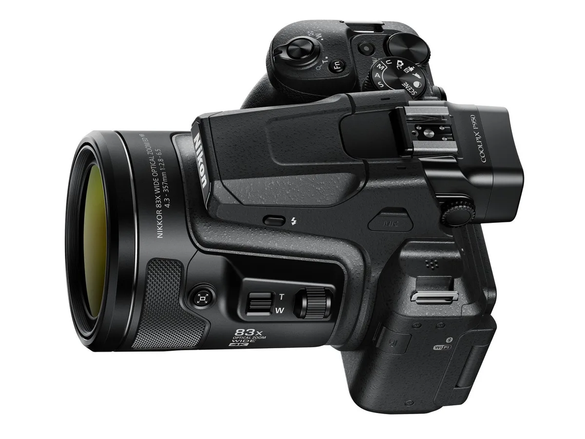 Nikon Coolpix P950 not turning on
