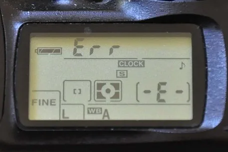 Nikon D3500 Err message