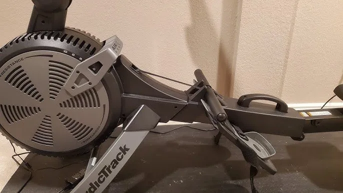 Nordictrack power supply adapter LED indicator