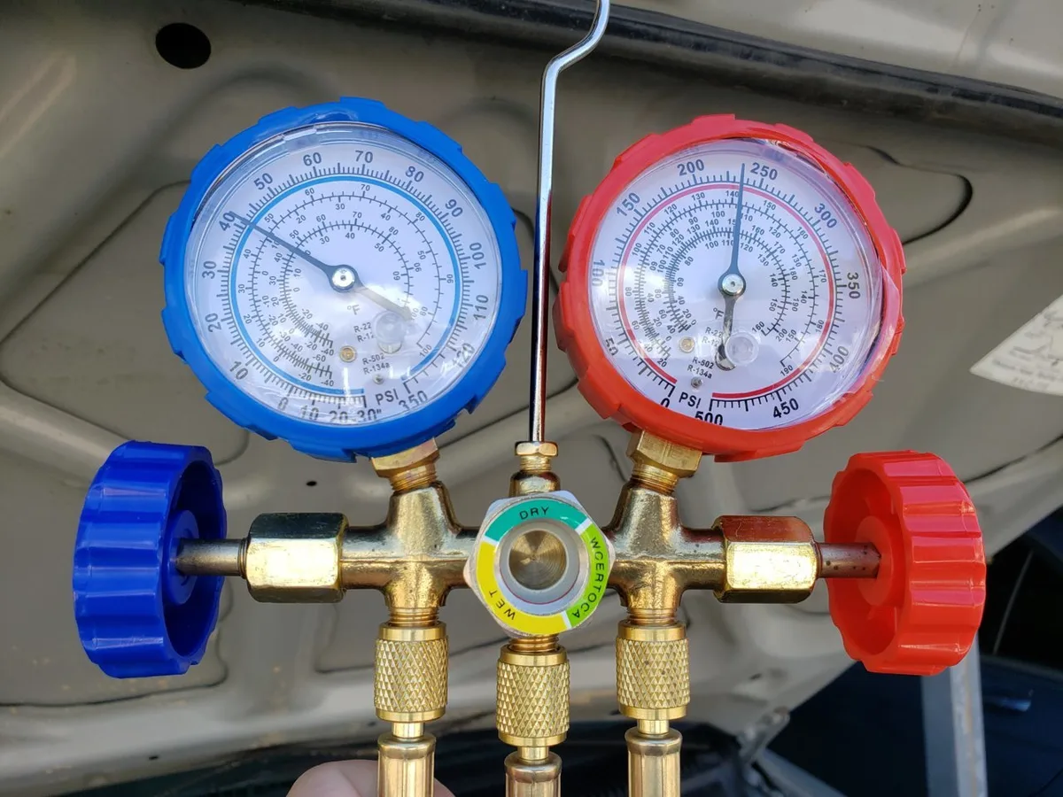 refrigerant pressure gauge set