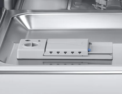 Rinse aid dispenser