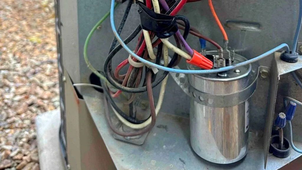 Run capacitor / start capacitor