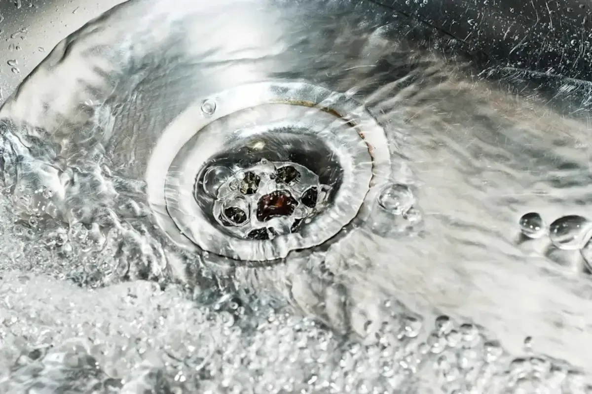 sink overflow opening