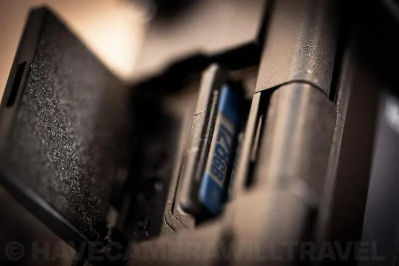 Sony A6700 SD card removal