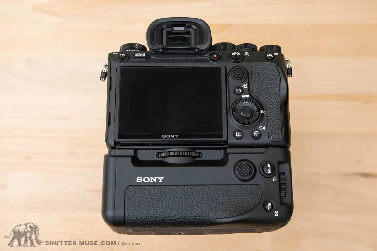 Sony A7 IV USB-C port