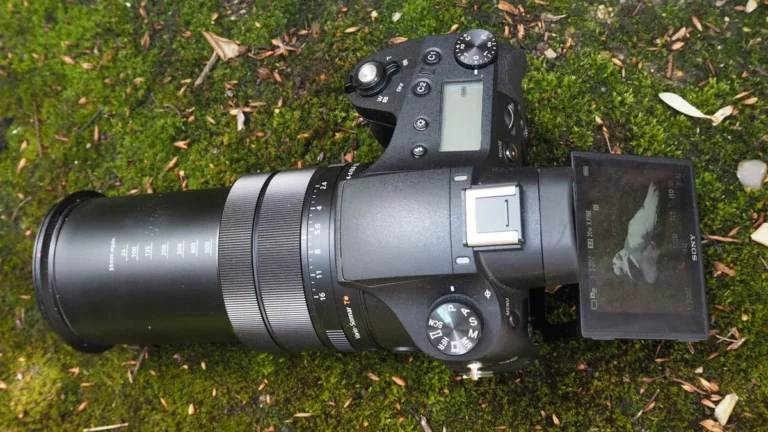 Sony RX10 IV lens problems