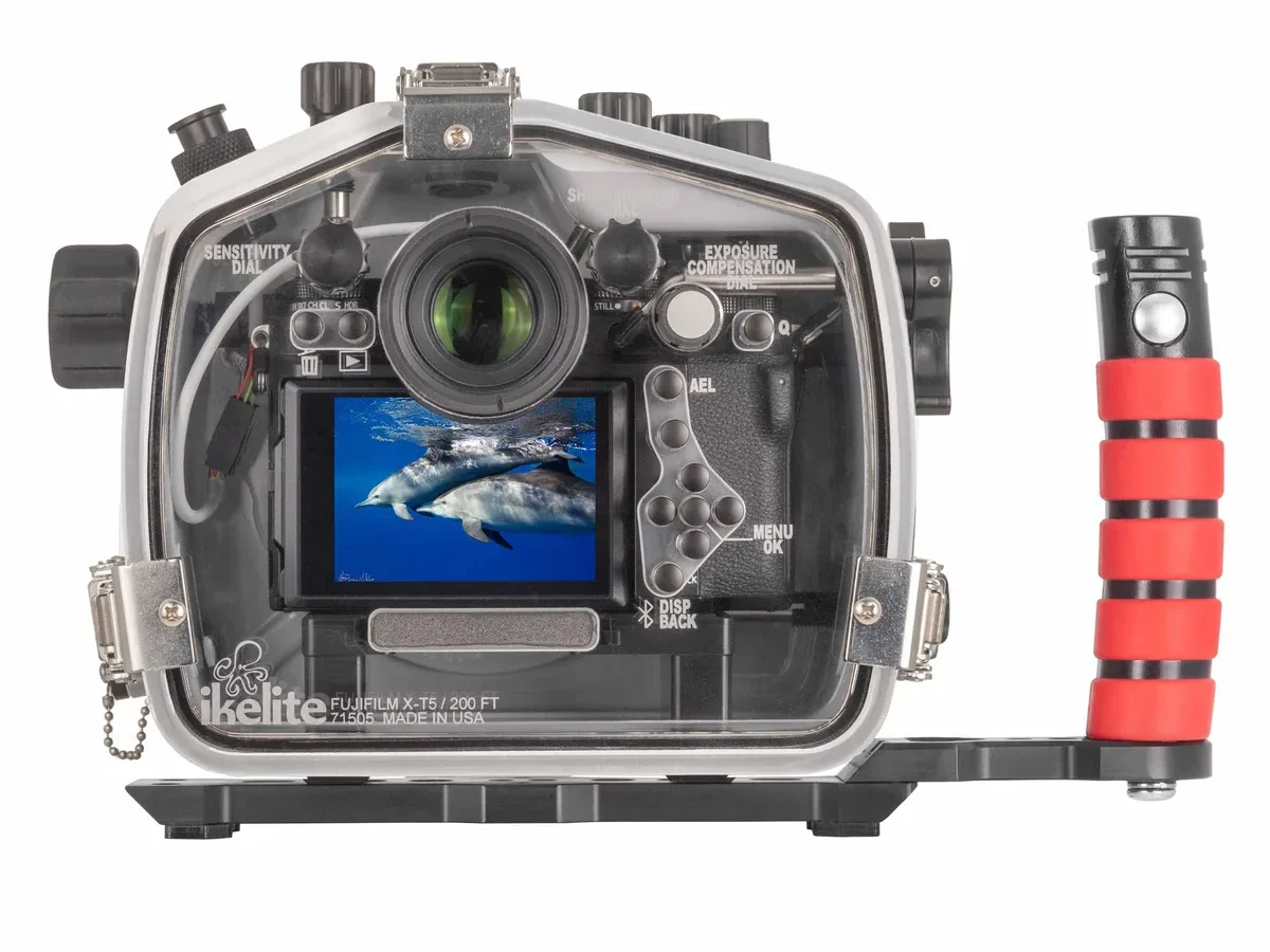 underwater camera housing rinse
