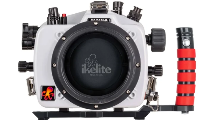 How to Use an Underwater Camera